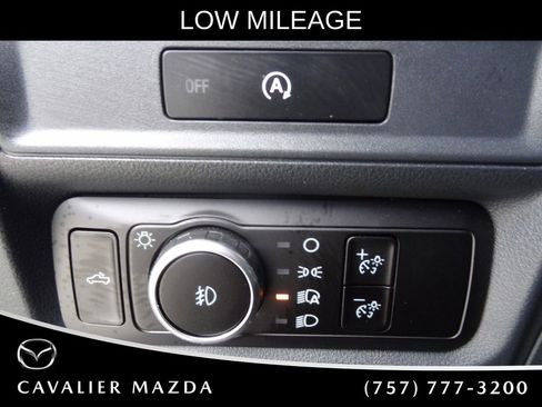 Used 2025 Ford F150 STX w/ Equipment Group 200A image 19