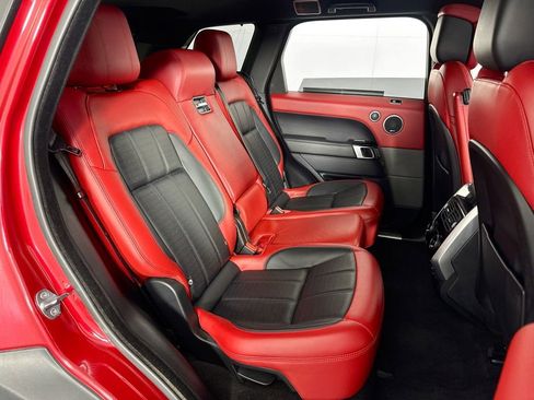 Used 2019 Land Rover Range Rover Sport HSE Dynamic image 35