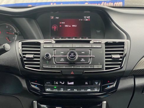 Certified 2017 Honda Accord Sport Special Edition image 20