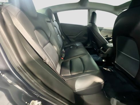 Used 2020 Tesla Model 3 Long Range AWD/4WD image 20