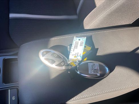 Certified 2025 Hyundai Sonata SE image 49