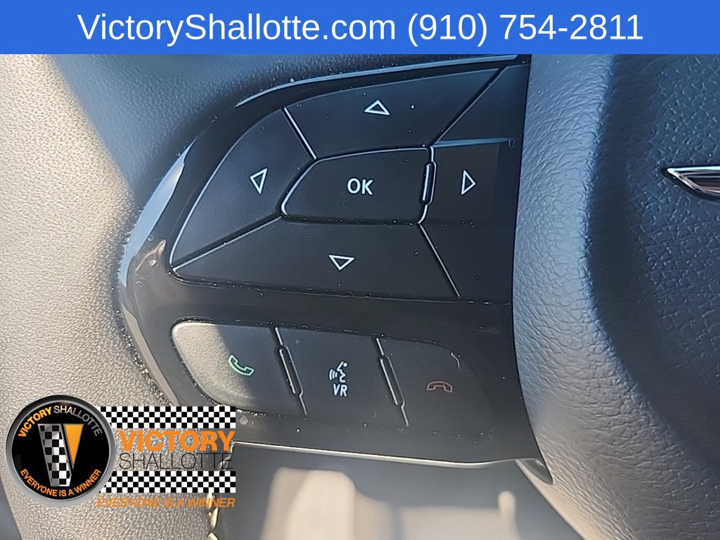Used 2025 Chrysler Pacifica Limited FWD image 17