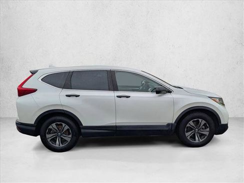 Used 2017 Honda CR-V LX image 4