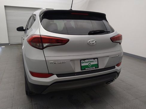 Used 2016 Hyundai Tucson Sport image 6