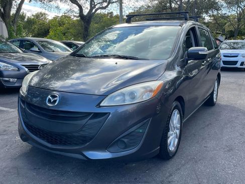 Used 2013 MAZDA MAZDA5 Sport image 4
