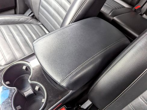 Used 2017 Ford Edge SEL w/ Equipment Group 201A image 29