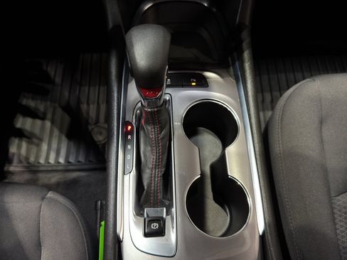 Used 2022 Chevrolet Malibu RS image 28