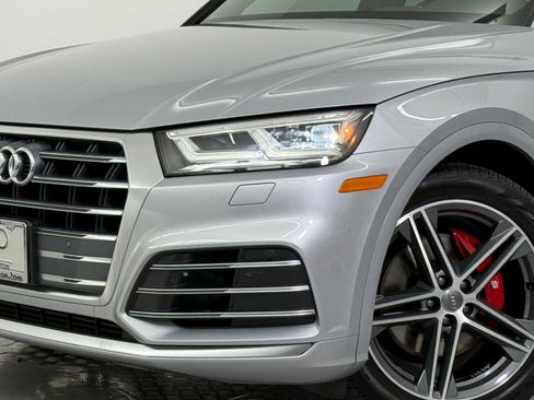 Used 2019 Audi SQ5 Premium Plus w/ Premium Plus Package image 11