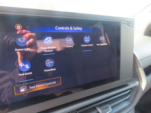 Used 2025 Chevrolet Silverado EV W/T AWD/4WD image 27