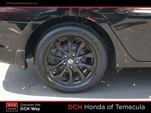 Used 2018 Nissan Sentra S w/ S Midnight Style Package image 27