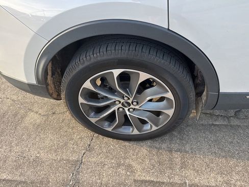 Used 2022 Lincoln Nautilus Reserve FWD image 18