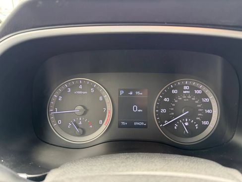 Used 2020 Hyundai Tucson Sport FWD image 15