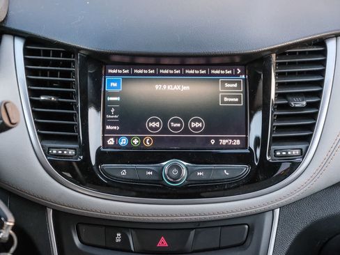 Used 2022 Chevrolet Trax LS w/ Tint and Cruise Package FWD image 15