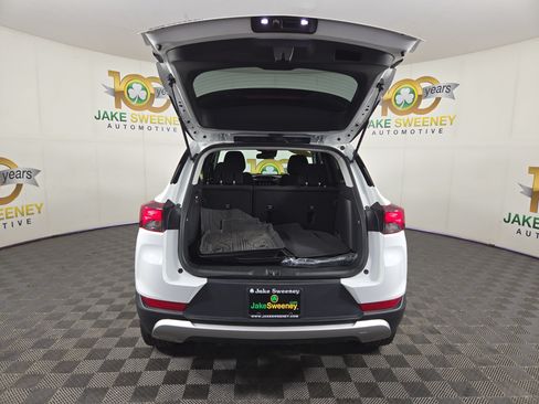 Used 2023 Chevrolet TrailBlazer LT w/ Convenience Package AWD/4WD image 33