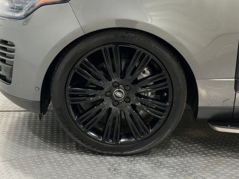 Used 2019 Land Rover Range Rover Supercharged AWD/4WD image 35