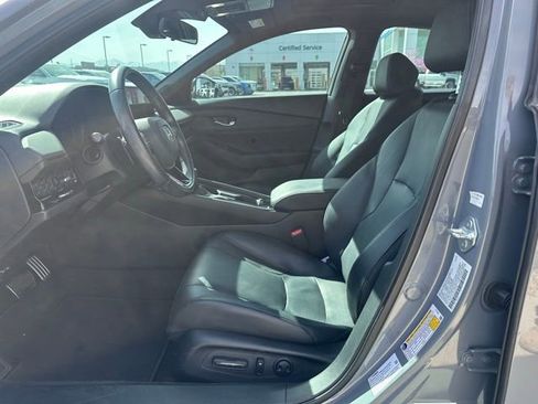 Used 2023 Honda Accord Sport image 2