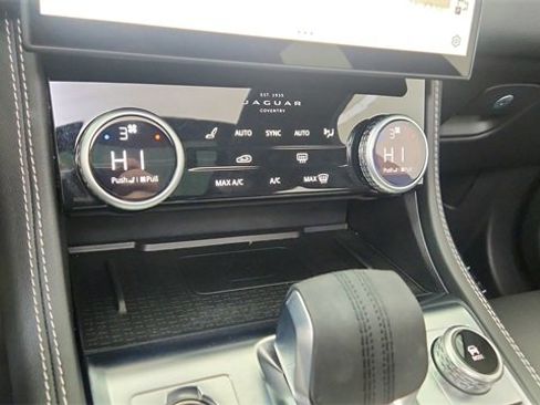 Used 2025 Jaguar F-PACE R-Dynamic S image 48