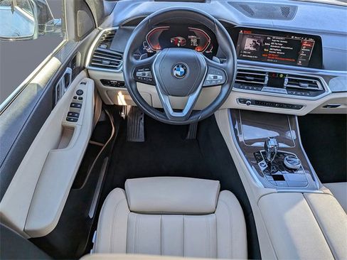 Used 2022 BMW X5 sDrive40i w/ Premium Package image 18