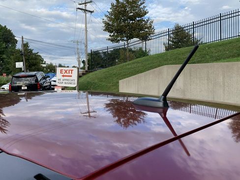 Used 2015 Nissan Rogue S AWD/4WD image 25