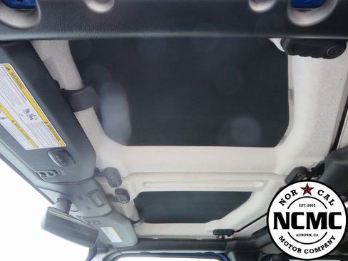 Used 2018 Jeep Wrangler Unlimited Rubicon image 22