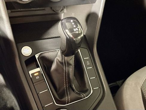 Used 2022 Volkswagen Taos S image 17