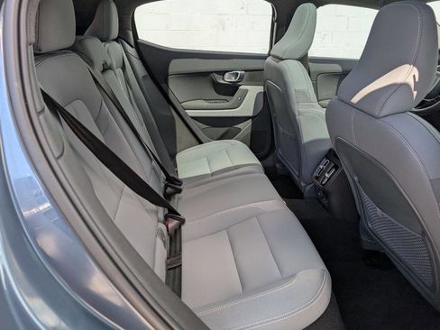 Used 2023 Polestar Polestar 2 w/ Pilot Pack image 9