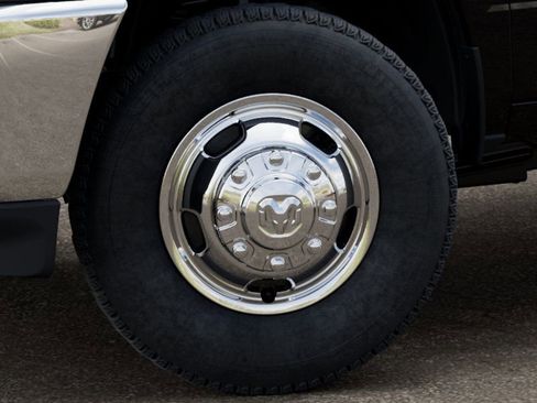 New 2026 RAM 3500 Tradesman AWD/4WD image 9