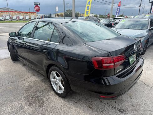 Used 2017 Volkswagen Jetta S FWD image 6