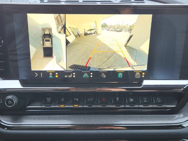 Used 2024 Chevrolet Silverado 2500 ZR2 w/ Technology Package AWD/4WD image 5
