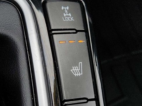 Used 2022 Kia Seltos Nightfall Edition image 25