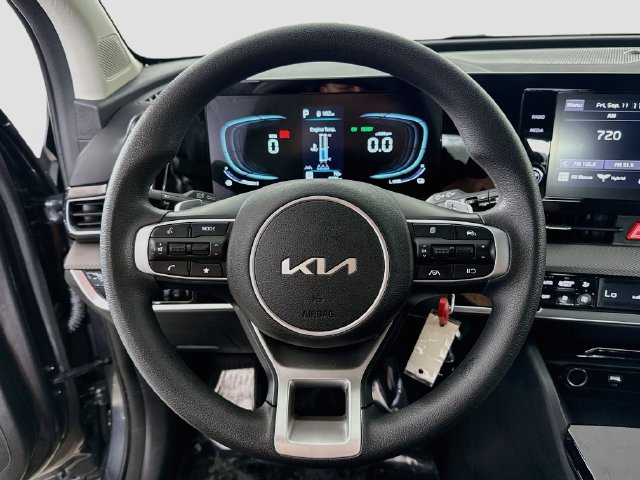 Used 2023 Kia Sportage LX AWD/4WD image 12