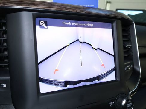 Used 2020 RAM 1500 Laramie image 33