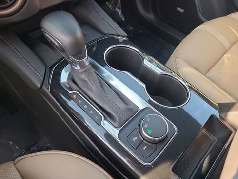Used 2024 Chevrolet Blazer Premier FWD image 33