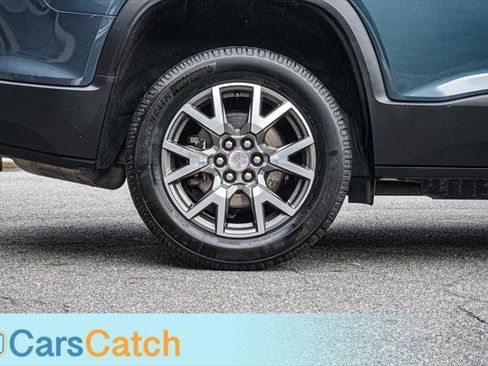 Used 2020 GMC Acadia SLE image 16