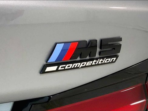 Used 2023 BMW M5 w/ Competition Package AWD/4WD image 9