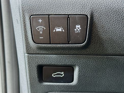 Used 2021 Kia K5 GT-Line image 17