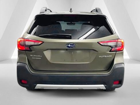 Used 2023 Subaru Outback Limited AWD/4WD image 6