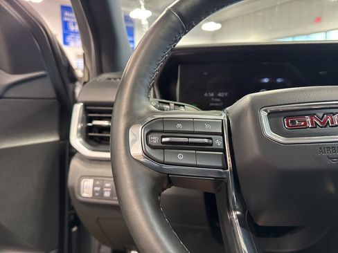 Used 2025 GMC Terrain Elevation image 16
