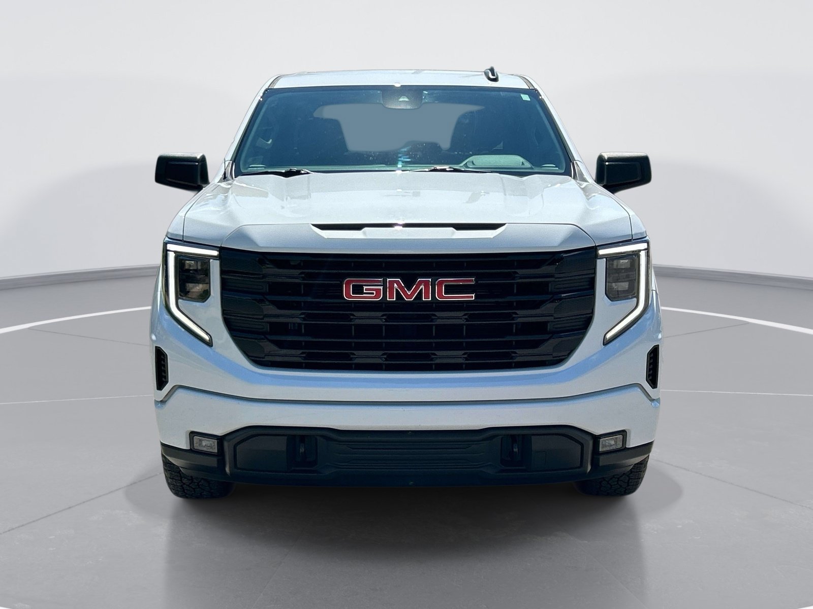 Used 2023 GMC Sierra 1500 Elevation w/ X31 Off-Road Package AWD/4WD image 3