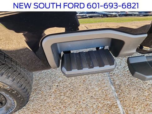New 2026 Ford F250 Lariat w/ Black Appearance Package image 49