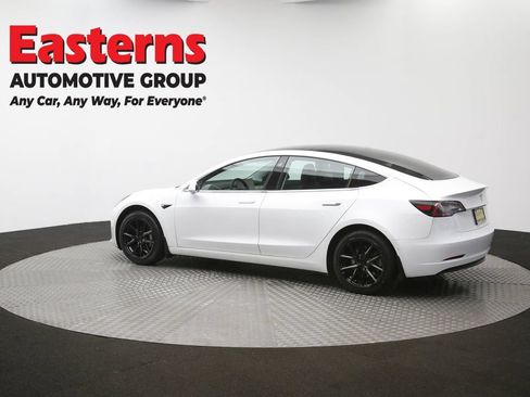 Used 2019 Tesla Model 3 Standard Range RWD image 55