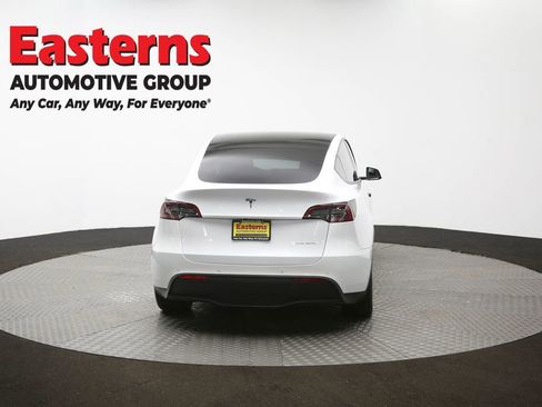 Used 2021 Tesla Model Y Long Range image 34