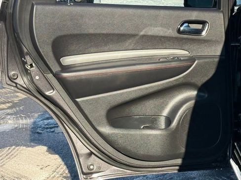 Used 2018 Dodge Durango R/T w/ Technology Group image 29