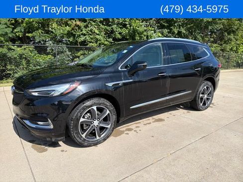 Used 2021 Buick Enclave Essence w/ Sport Touring Edition FWD image 1