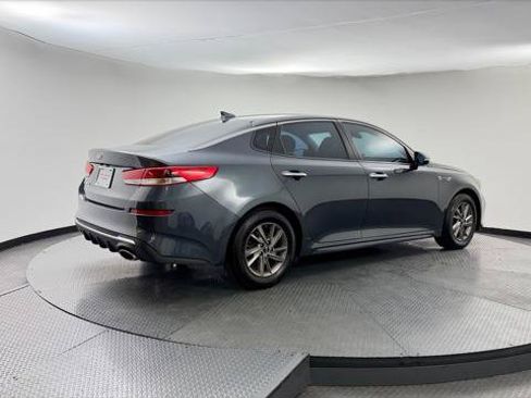 Used 2020 Kia Optima LX FWD image 8
