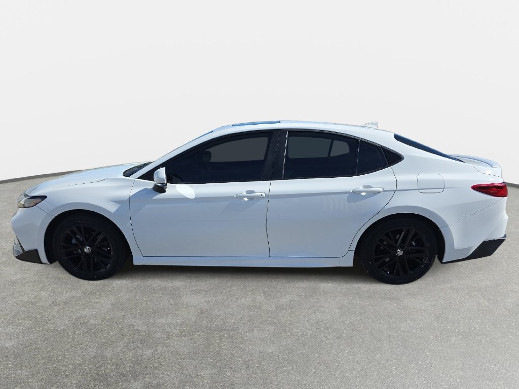 Used 2025 Toyota Camry SE w/ Convenience Package FWD image 8