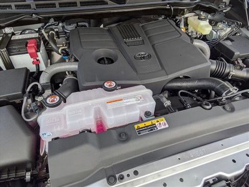 New 2026 Toyota Tundra Limited image 17