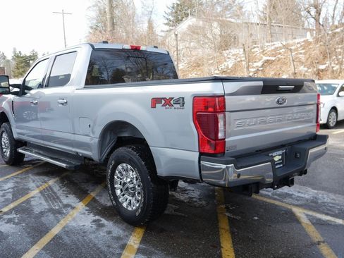 Used 2022 Ford F250 XLT w/ XLT Premium Package image 5