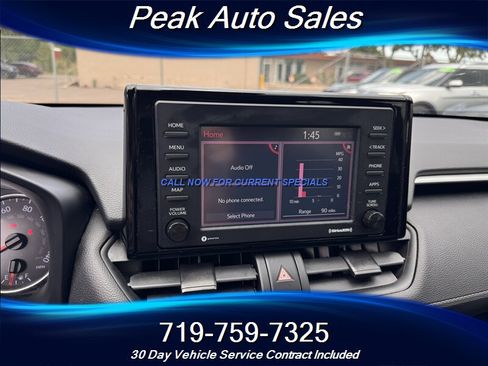 Used 2021 Toyota RAV4 XLE AWD/4WD image 18