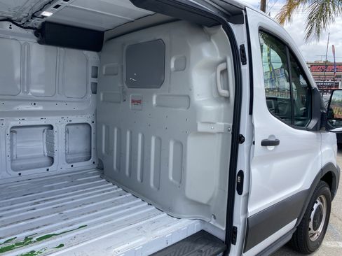Used 2023 Ford Transit 250 Low Roof RWD image 24